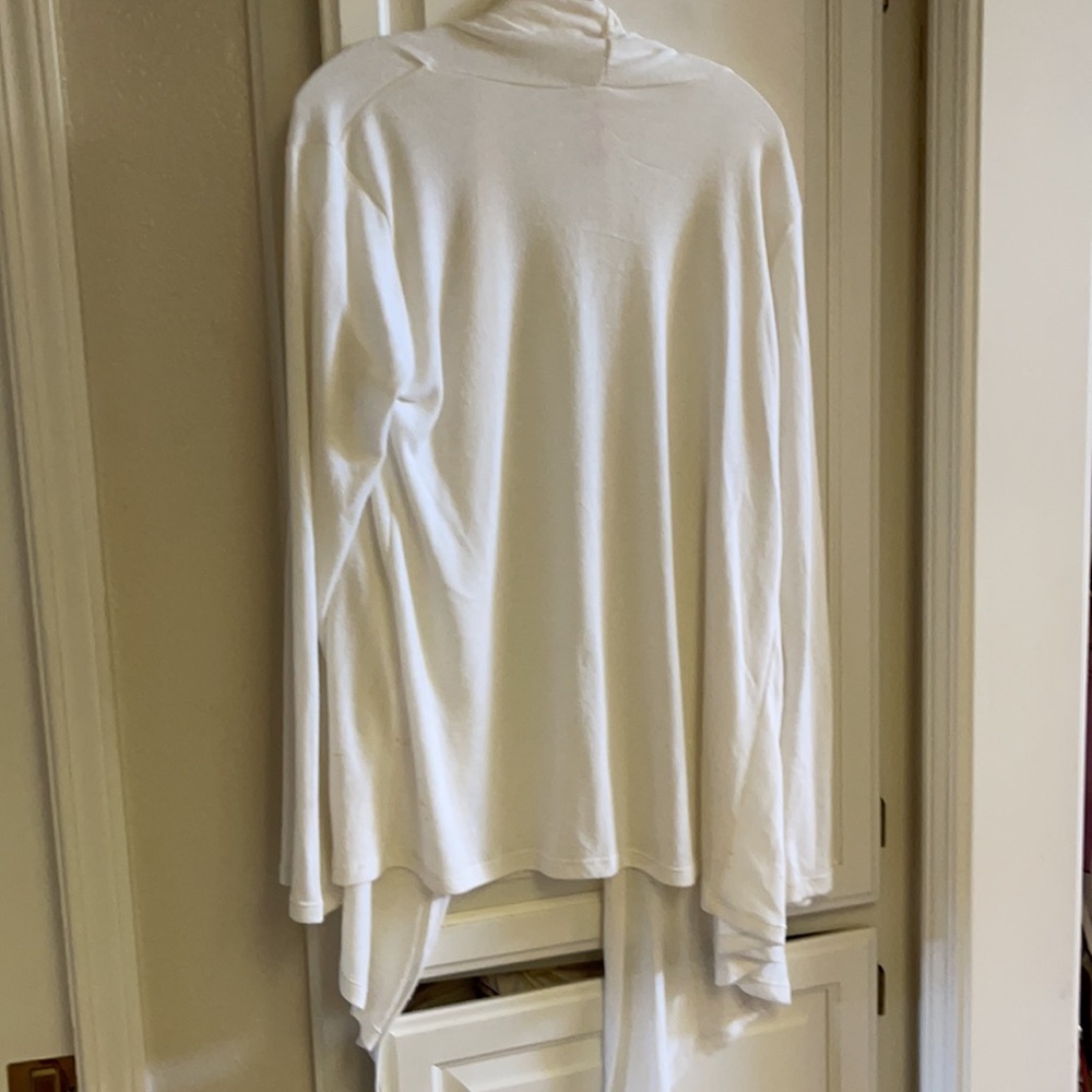 Sweater - Picture 2 of 3